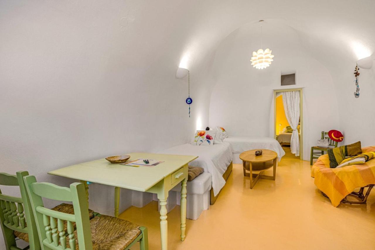 Appartement Sensyo Caves à Firostefani Extérieur photo